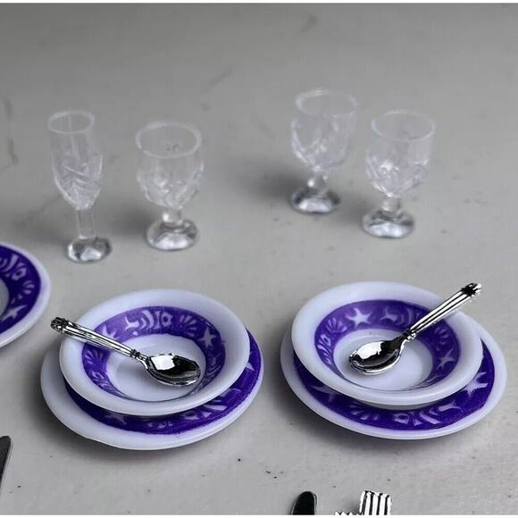 Barbie Doll Dollhouse Miniatures Diorama Kitchen Plate Cutlery Wine Cups Glasses - Picture 11 of 11